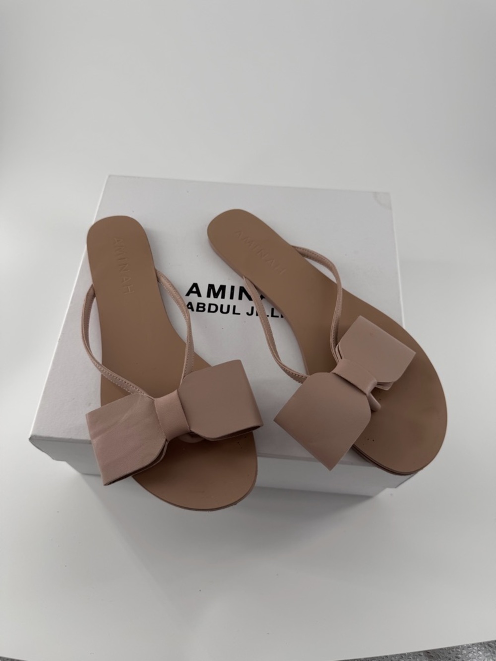Bow-Adorned Slide Sandals in Blush